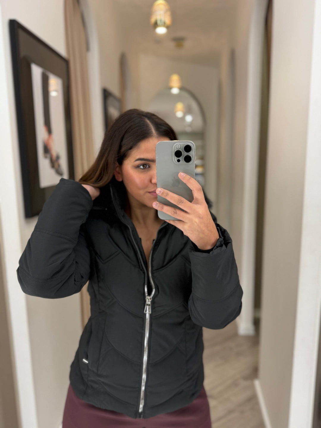 CASACO CURTO ACOLCHOADO PRETO PONTO CHIC