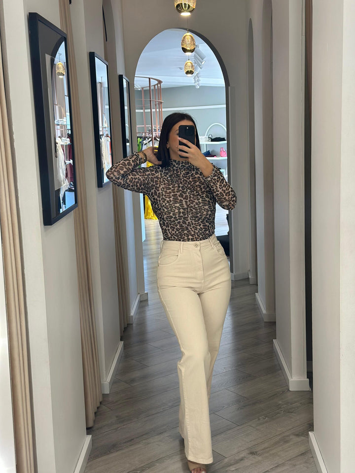 CALÇA SARJA COM BOLSOS LANÇA PERFUME