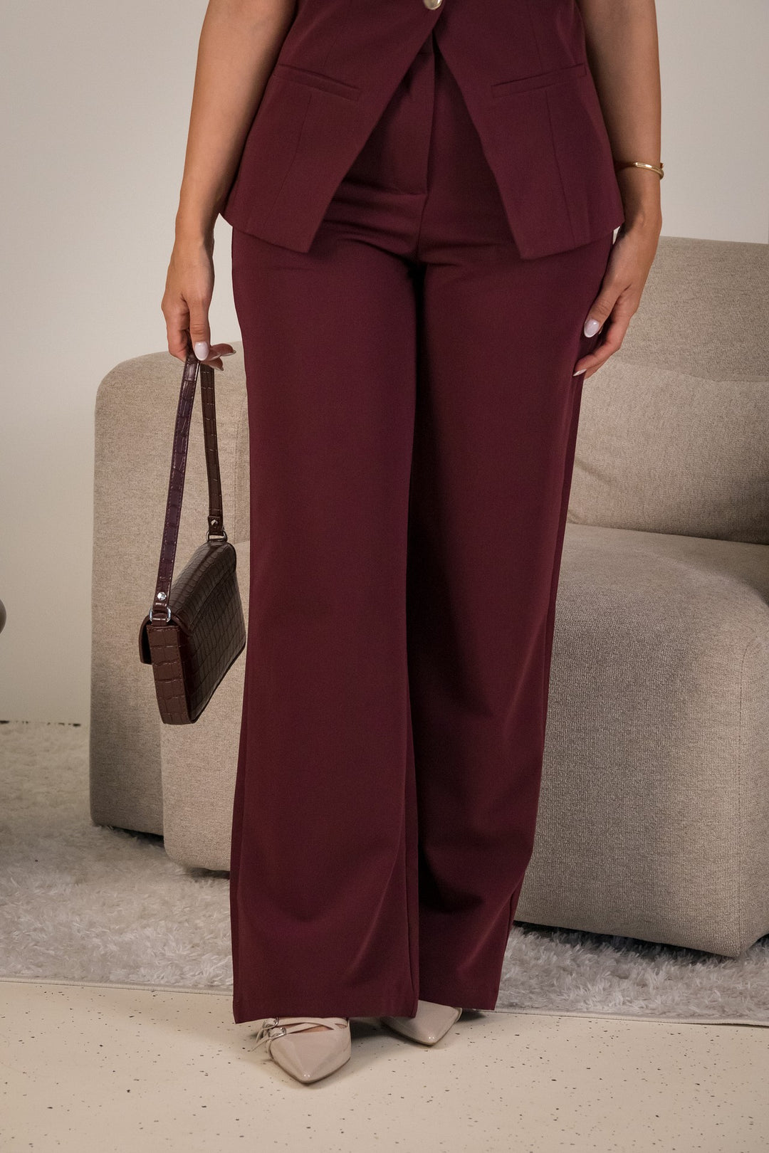 CONJUNTO BORDO COLETE E PANTALONA PONTO CHIC
