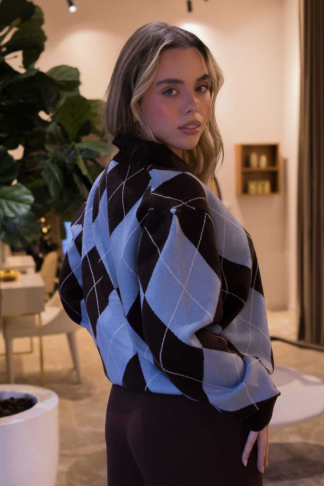 CAMISOLA LOSANGOS AZUL E CASTANHA PONTO CHIC