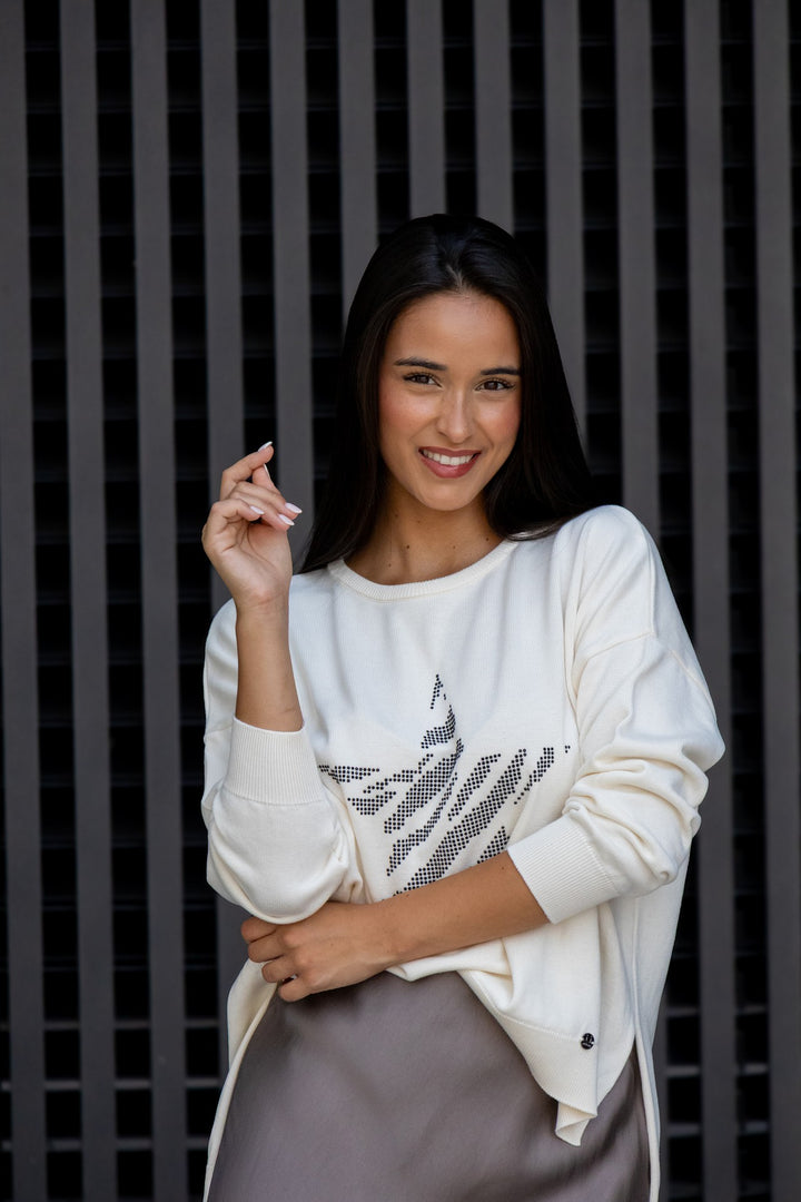 CAMISOLA OVERSIZED COM STRASS DE ESTRELA RUGA
