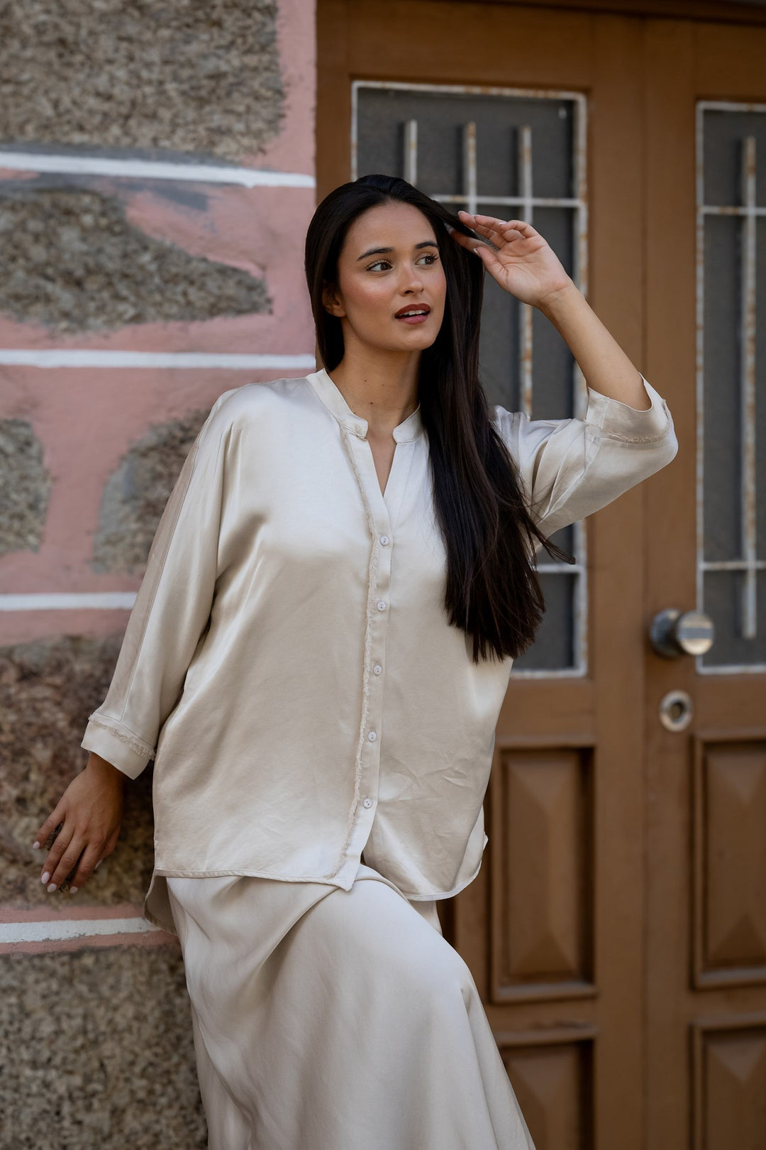 CAMISA TAUPE COM FRANJAS RUGA
