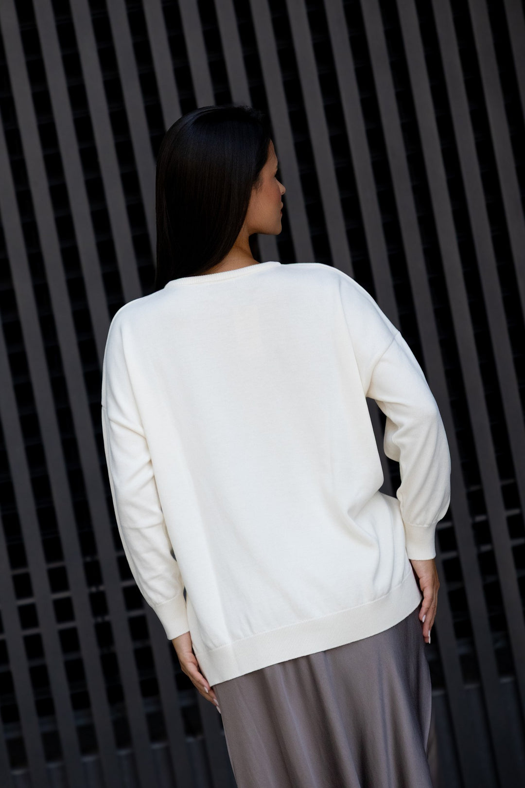 CAMISOLA OVERSIZED COM STRASS DE ESTRELA RUGA
