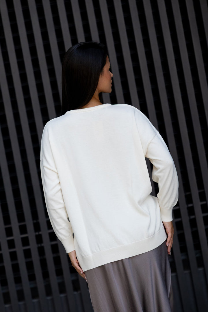 CAMISOLA OVERSIZED COM STRASS DE ESTRELA RUGA