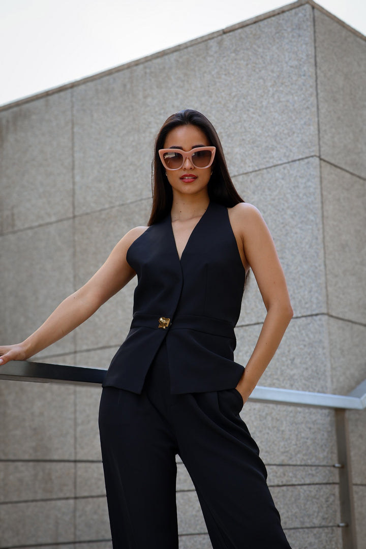 CONJUNTO PRETO PANTALONA E COLETE PONTO CHIC