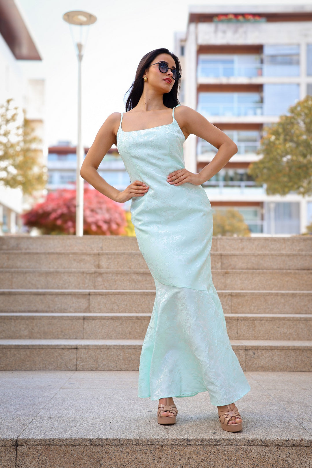 VESTIDO VERDE ÁGUA COM FOLHO PONTO CHIC