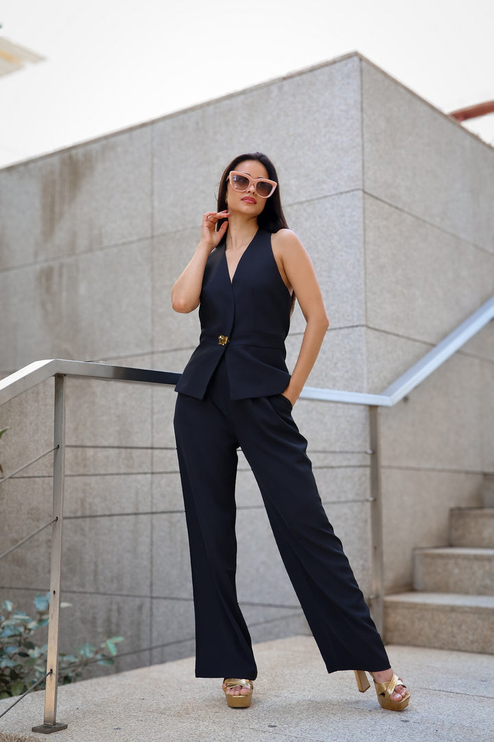 CONJUNTO PRETO PANTALONA E COLETE PONTO CHIC