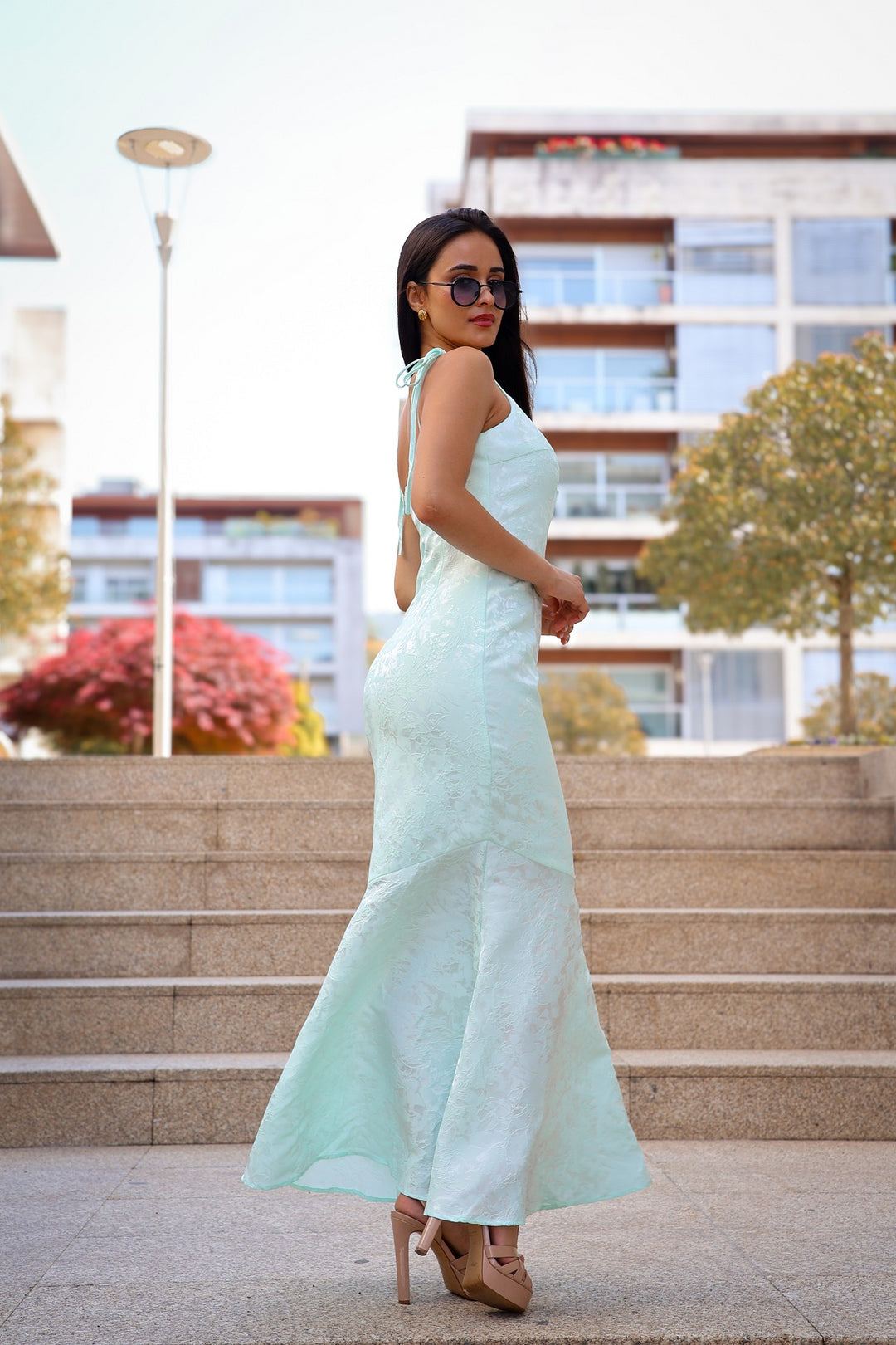 VESTIDO VERDE ÁGUA COM FOLHO PONTO CHIC