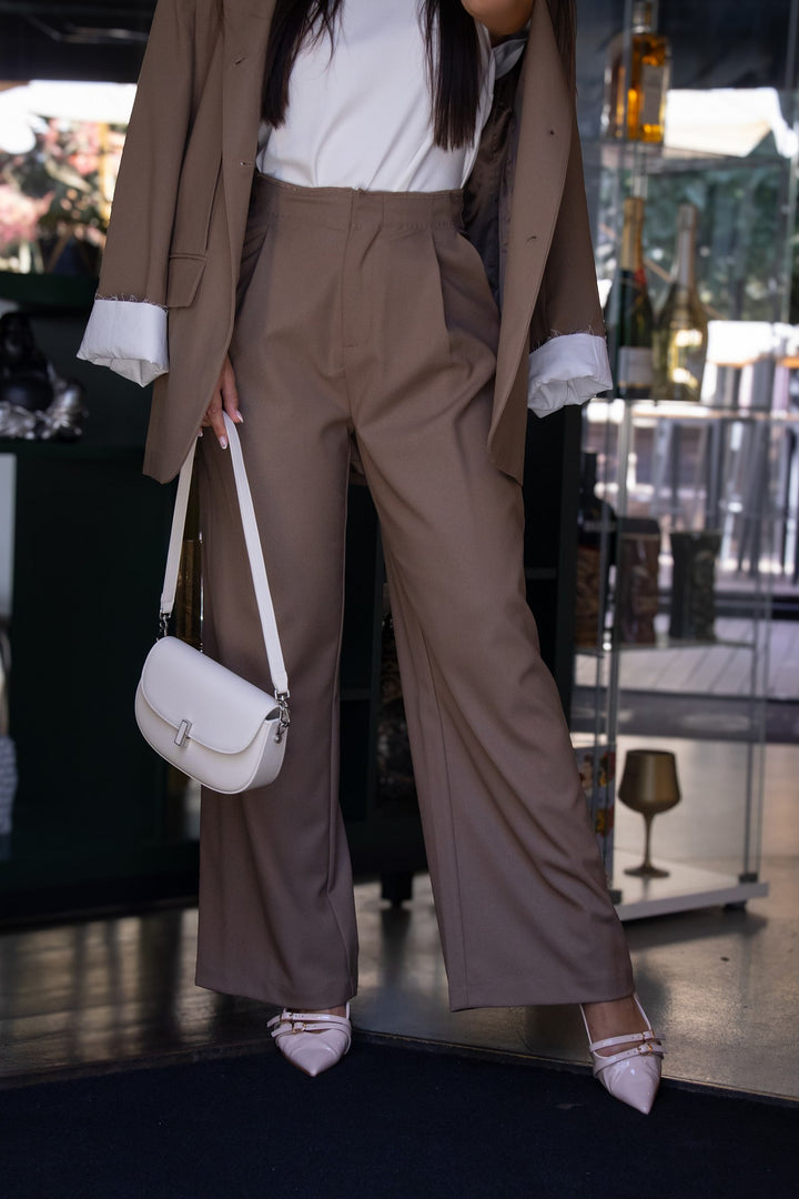 CALÇAS CAMEL WIDE LEG ELEH