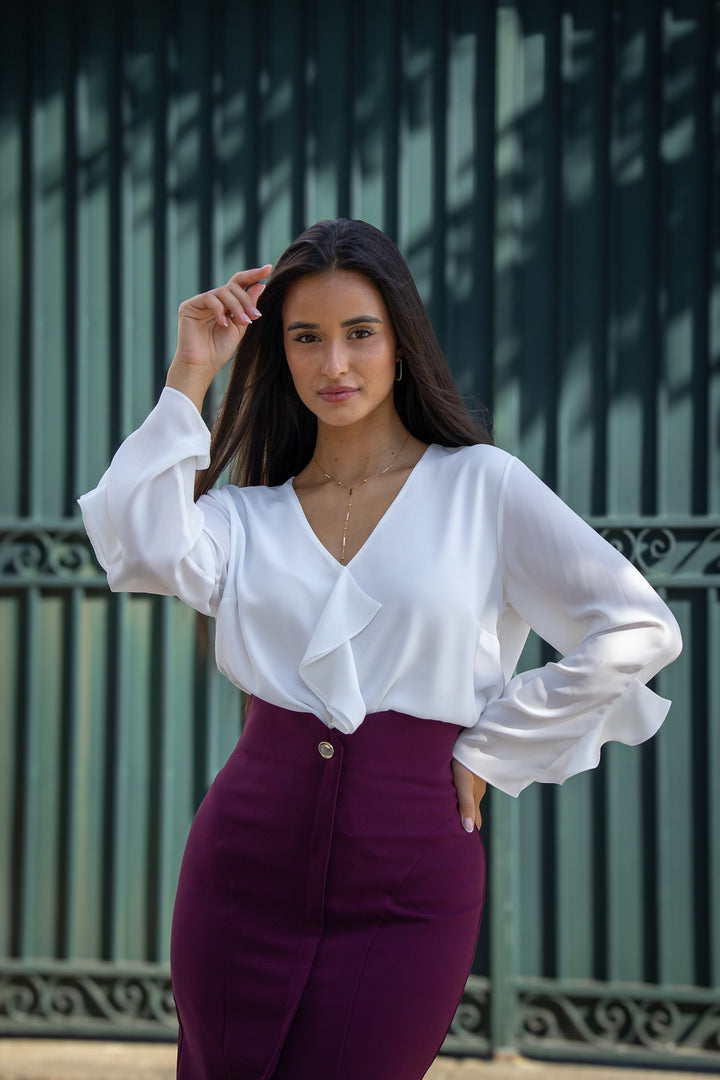 BLUSA BRANCA COM FOLHOS SILVINA CAMPOS
