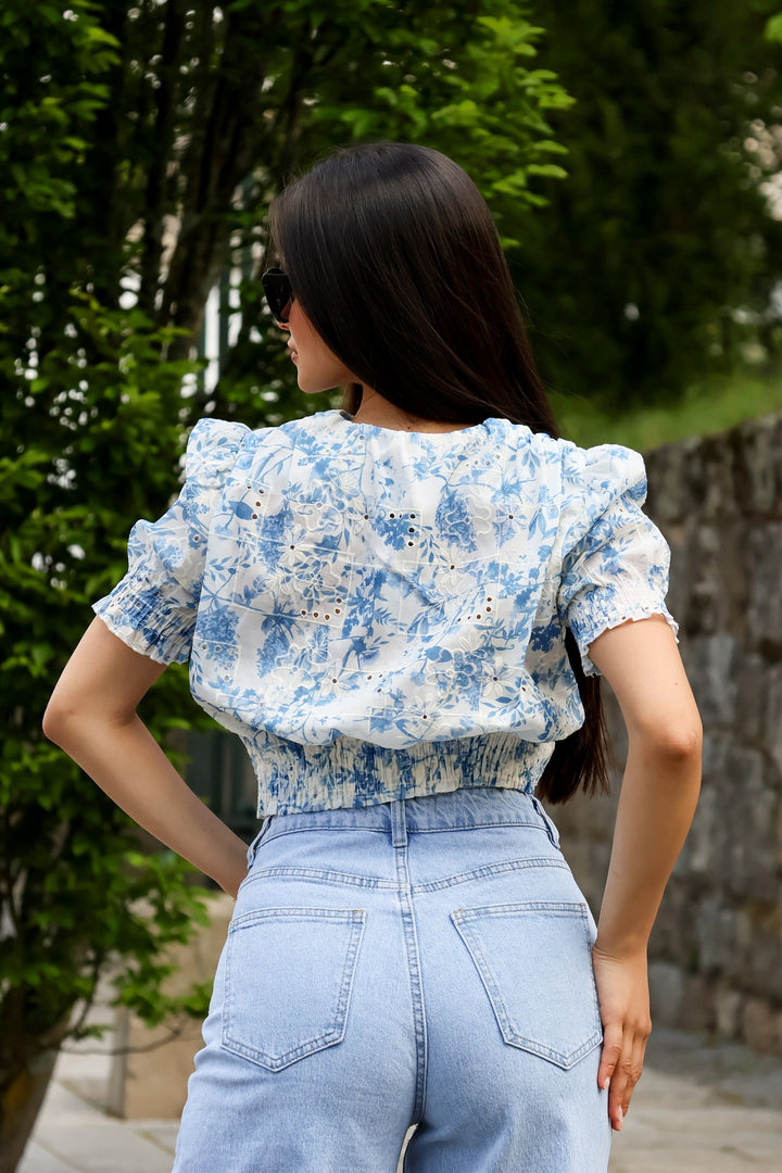 JEANS WIDE LEG CINTURA SUBIDA PONTO CHIC