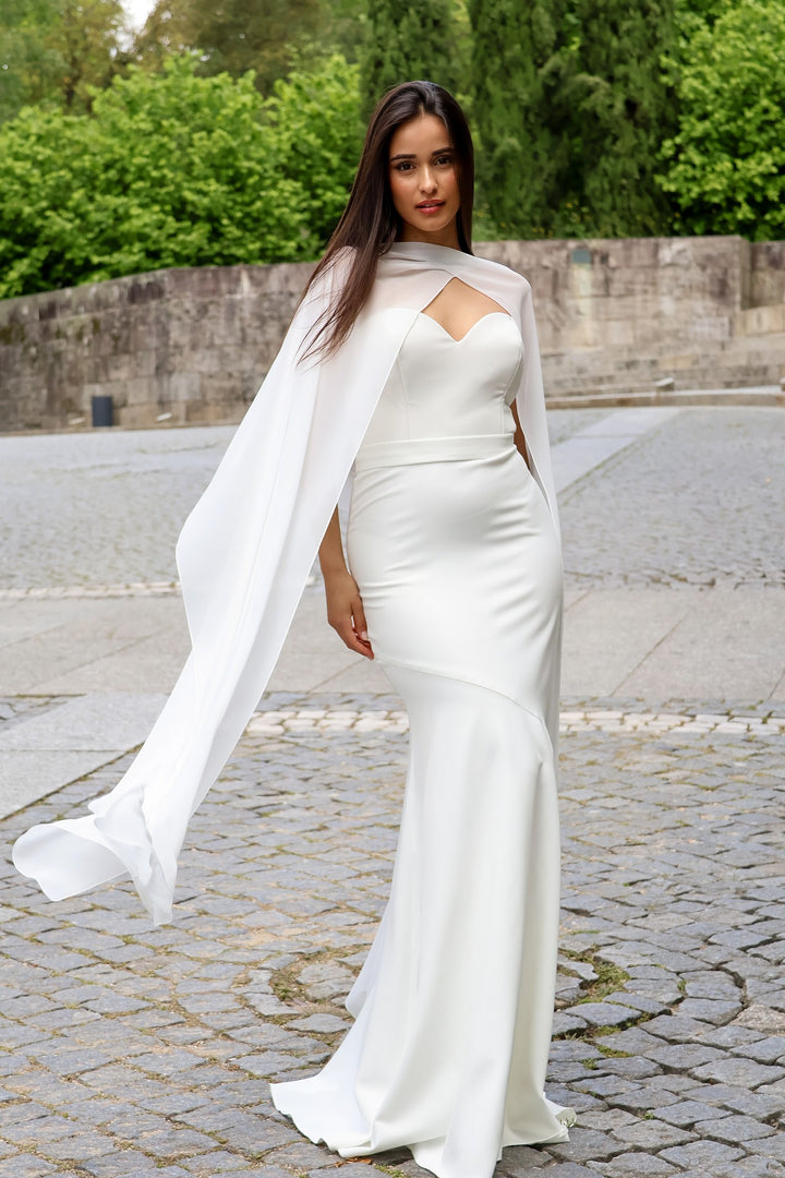 VESTIDO BRANCO COMPRIDO COM LENÇO PONTO CHIC