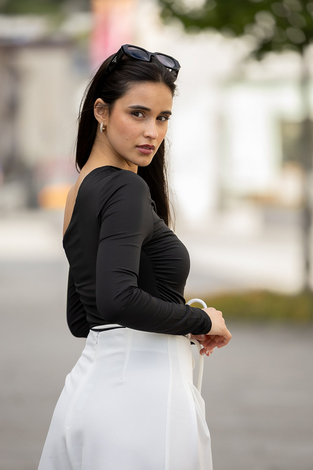 CAMISOLA PRETA FRANZIDA PONTO CHIC