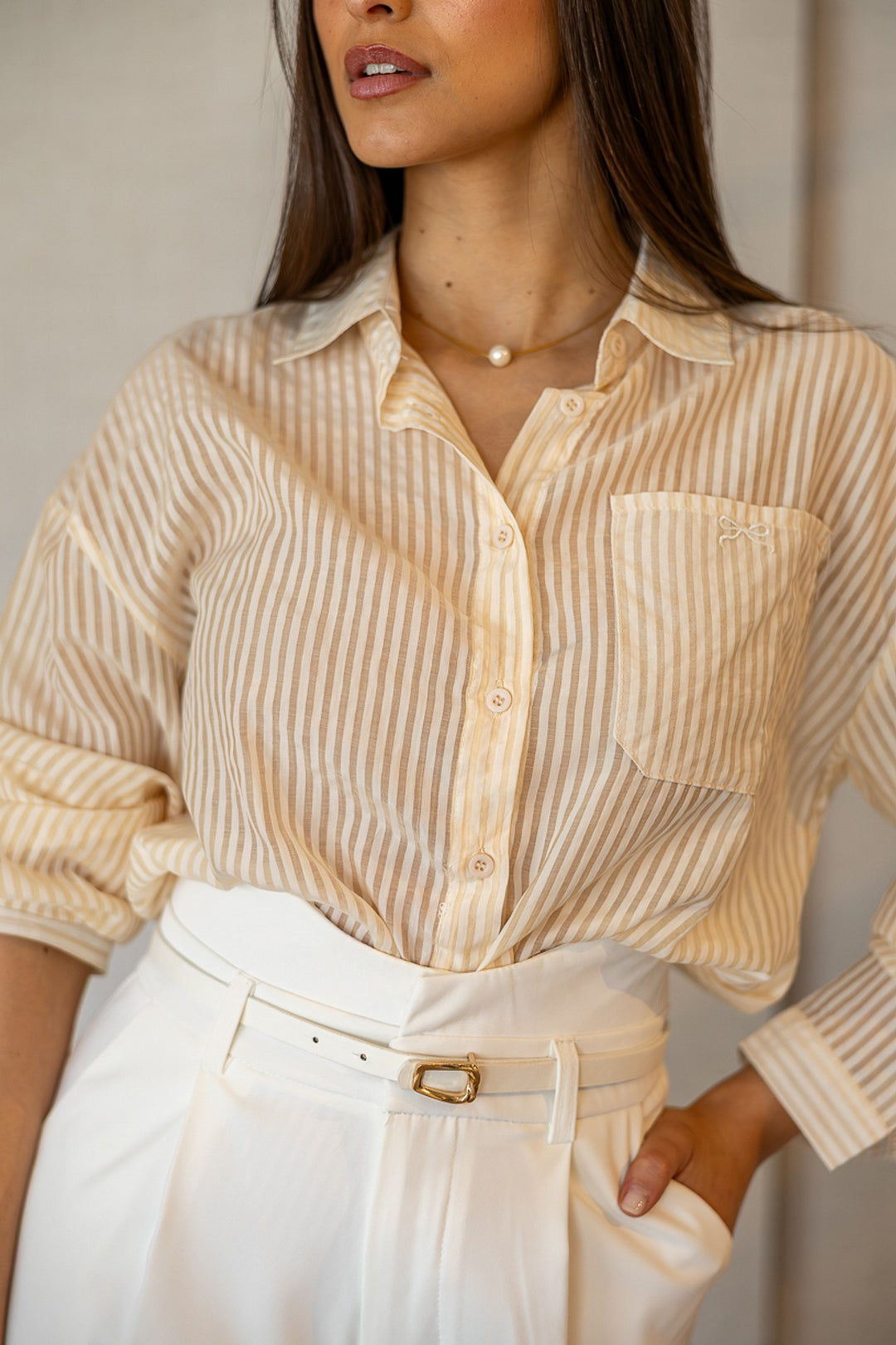 CALÇA BRANCA CLASSICA COM CINTO PONTO CHIC