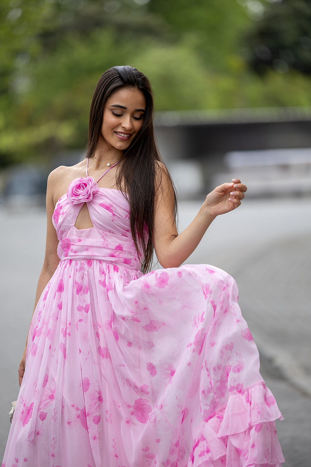 VESTIDO COM ESTAMPA LEVE ROSA PONTO CHIC