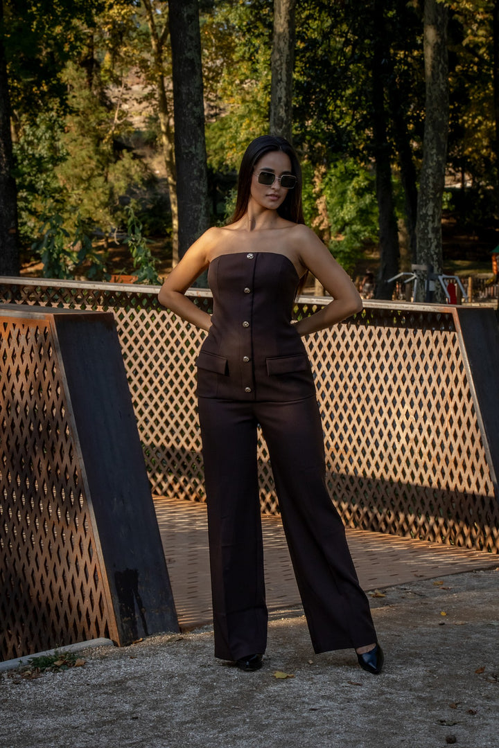 CONJUNTO CASTANHO CORPETE E CALÇA PONTO CHIC