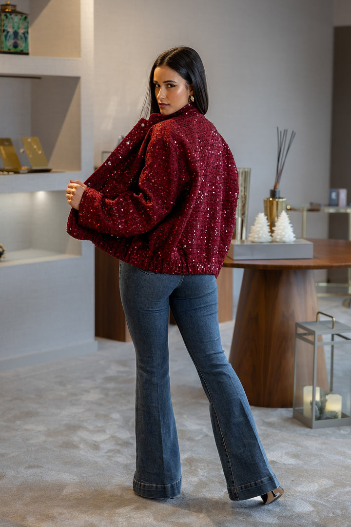CASACO VERMELHO COM LANTEJOULAS PONTO CHIC