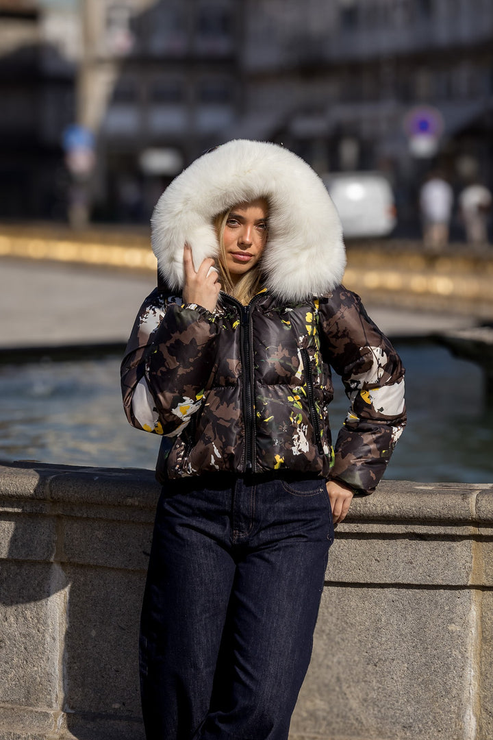 CASACO ACOLCHOADO ESTAMPADO COM GOLA DE PELO FLO&amp;CLO