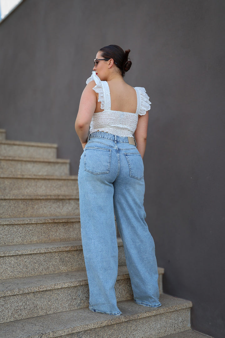 CALÇA WIDE LEG COM TRESPASSE NA FRENTE PONTO CHIC