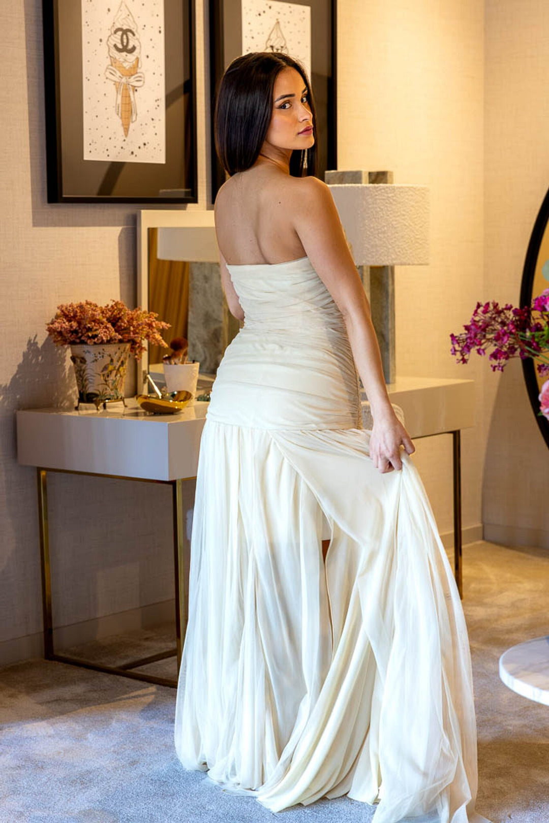 VESTIDO BEGE LONGO EM TULE ANIYE BY