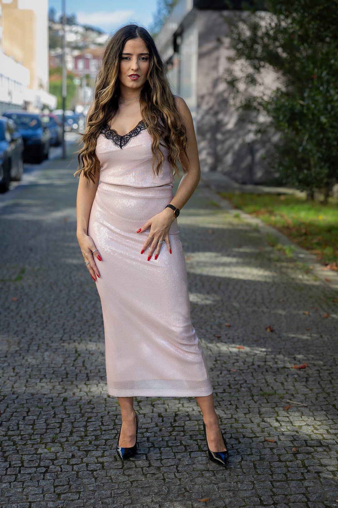 SAIA ROSA COM LANTEJOULAS RINASCIMENTO