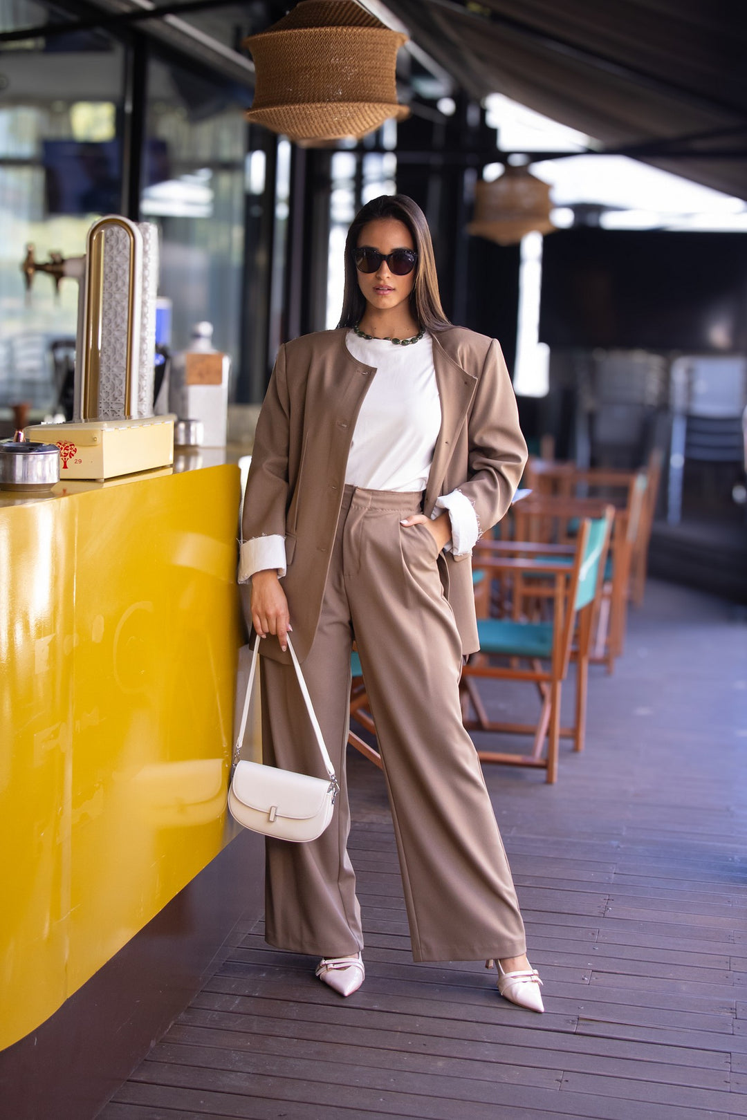 BLAZER CAMEL COM BRILHO ELEH