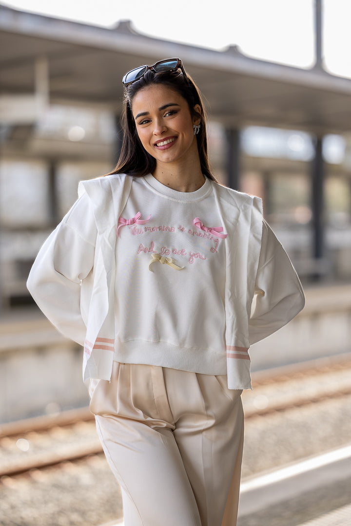 SWEAT BRANCA COM EFEITO MALHA PONTO CHIC