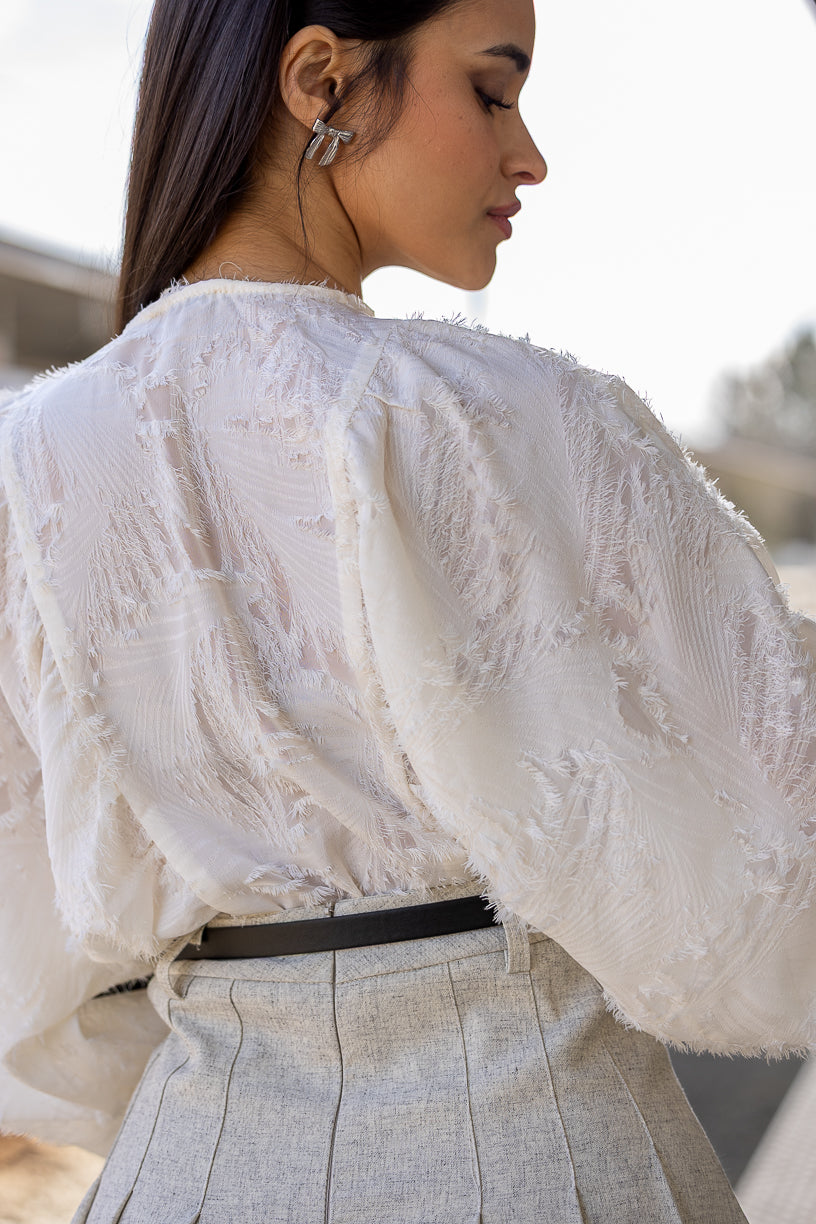 BLUSA BEGE DECOTE V PONTO CHIC