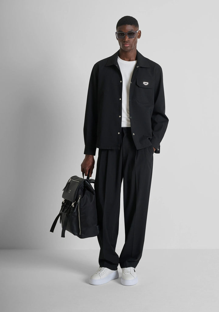 MOCHILA PRETA EM NYLON E DETALHES EFEITO PELE ANTONY MORATO