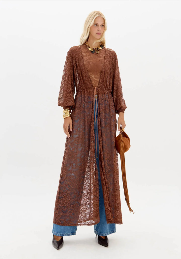 KAFTAN CASTANHO EM RENDA LANÇA PERFUME