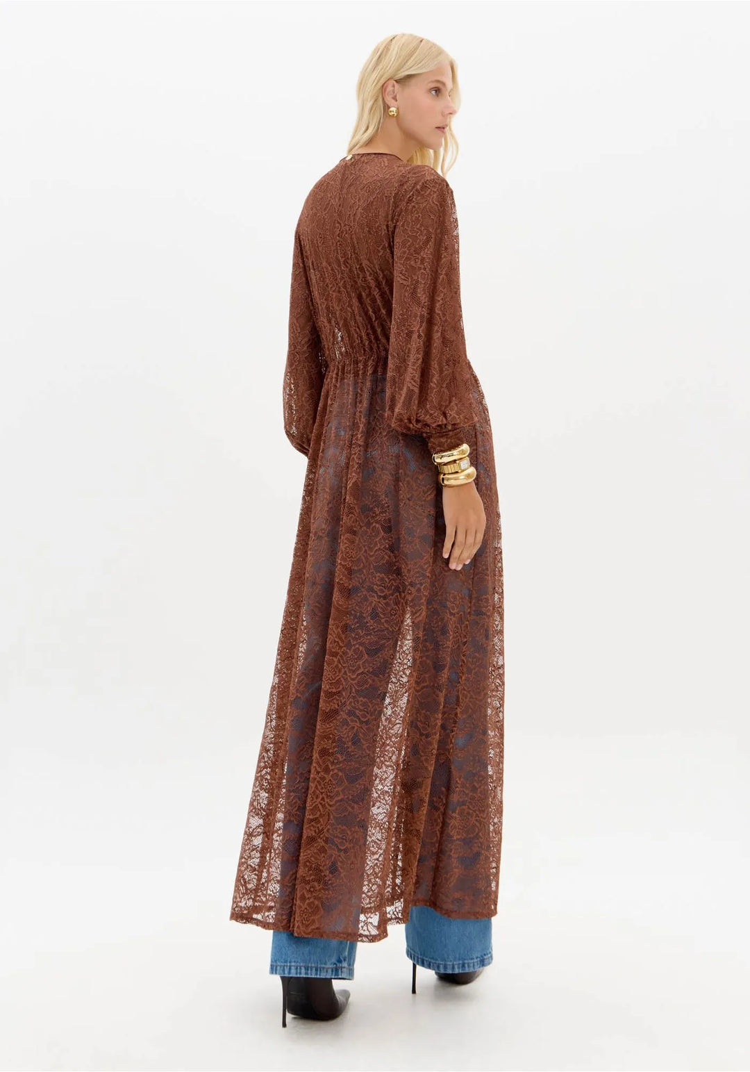 KAFTAN CASTANHO EM RENDA LANÇA PERFUME