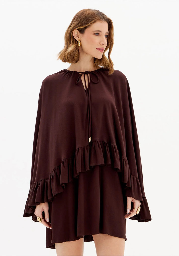 VESTIDO CASTANHO COM FOLHOS LANÇA PERFUME