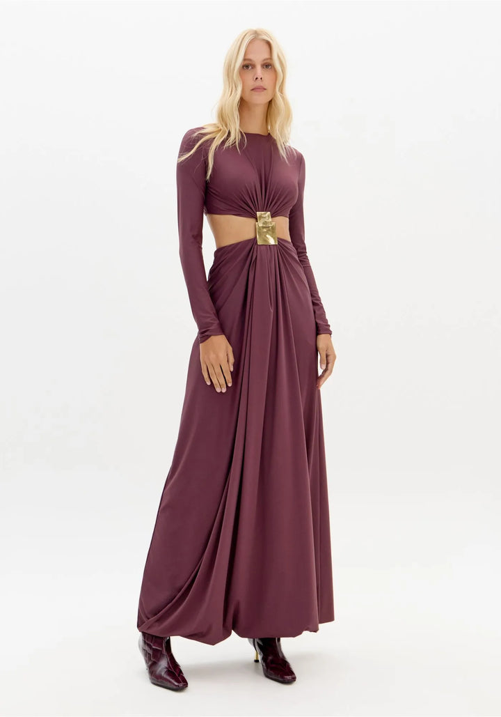 VESTIDO AMEIXA COM RECORTES E APLICAÇÃO METÁLICA LANÇA PERFUME