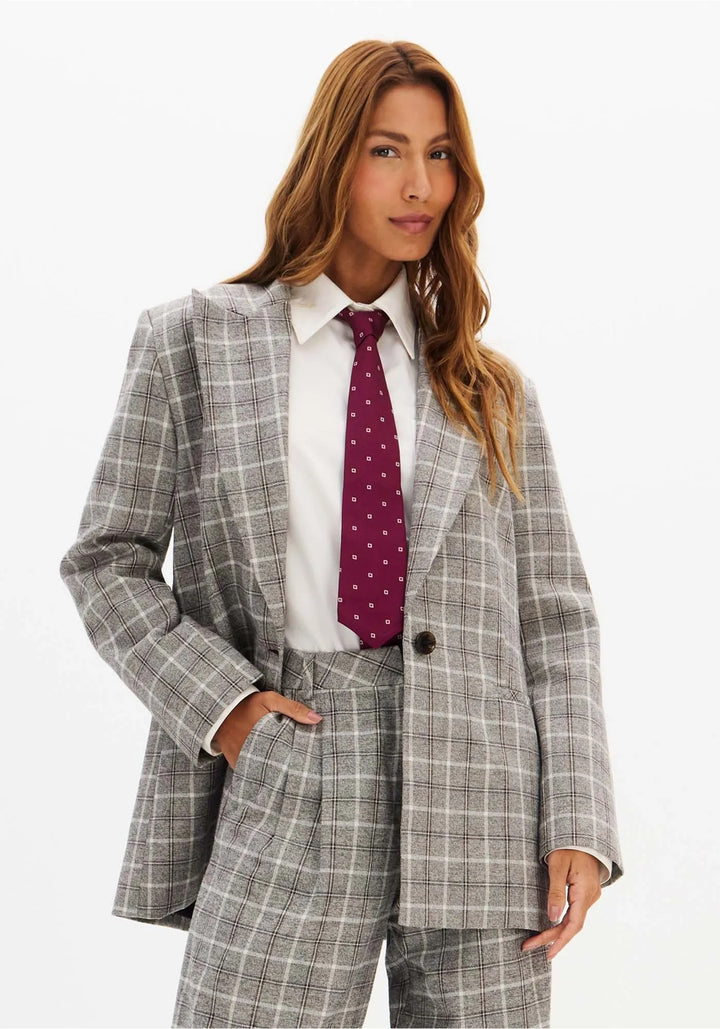 BLAZER CINZA AOS QUADRADOS LANÇA PERFUME