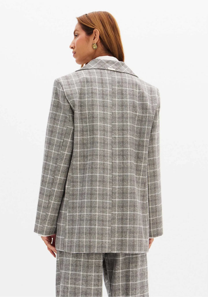 BLAZER CINZA AOS QUADRADOS LANÇA PERFUME