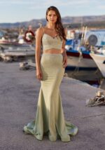 CONJUNTO VERDE COM STRASS SAIA E TOP PONTO CHIC