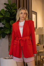 BLAZER VERMELHO COM FAIXA NA CINTURA FRACOMINA