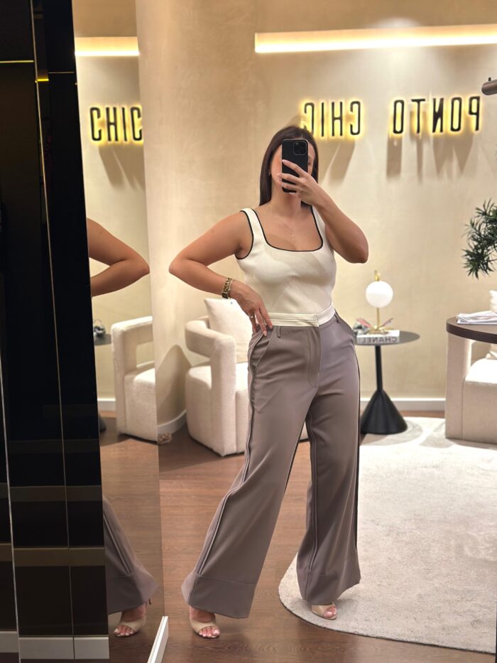 CALÇA TAUPE COM BEGE CONTRASTANTE ELEH - Image 1