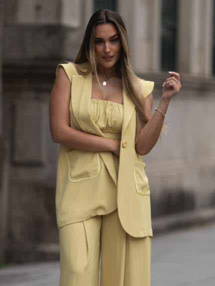 COLETE AMARELO COM VIVO MISS YOU