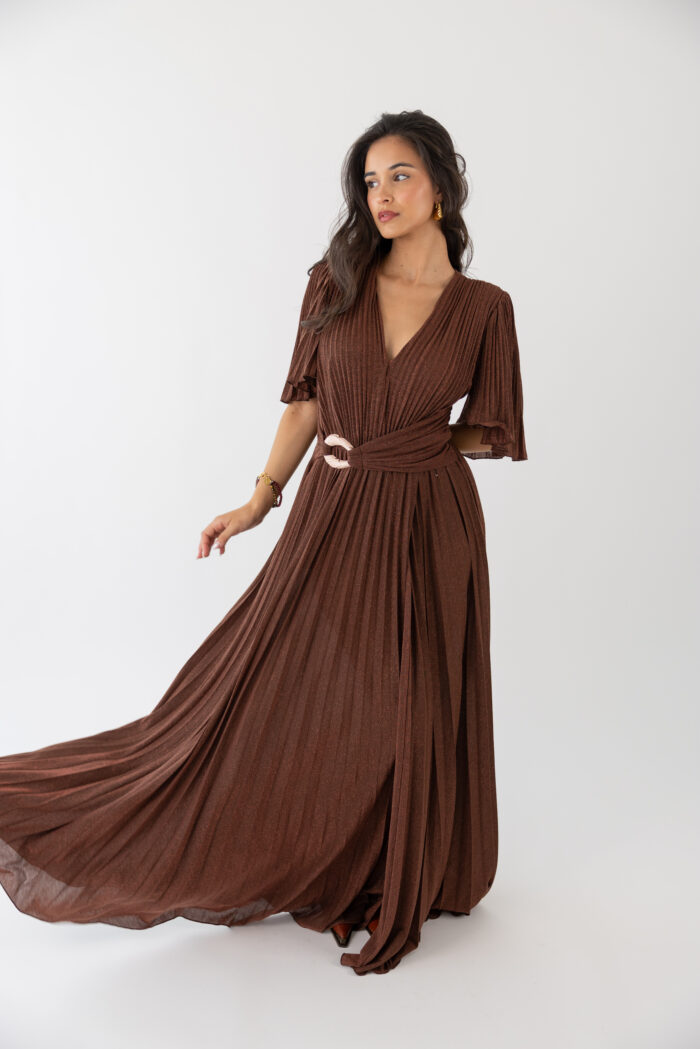 VESTIDO COMPRIDO CASTANHO PLISSADO FRACOMINA - Image 2