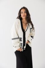 CARDIGAN COM LOGOTIPO GAELLE PARIS