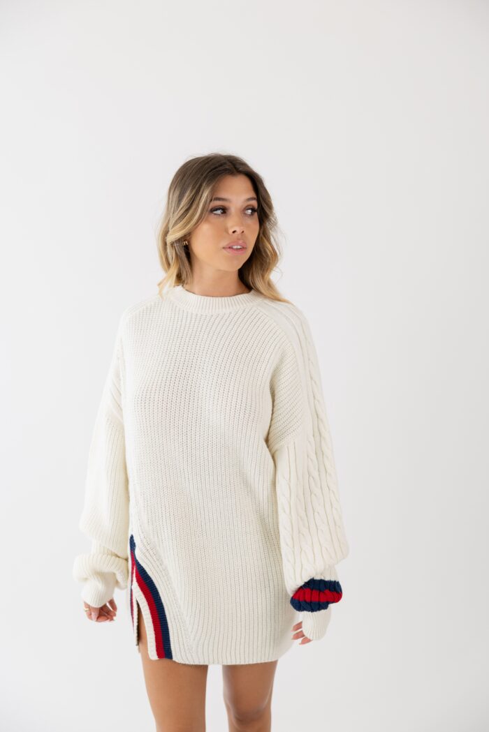 CAMISOLA DE MALHA COM RACHA GAELLE PARIS - Image 2