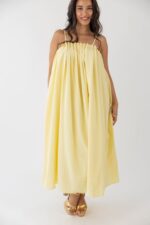 VESTIDO AMARELO COM PREGAS NO DECOTE PONTO CHIC - Imagen 5