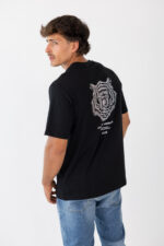 T-SHIRT PRETA  ESTAMPADO TIGRE NA COSTA ANTONY MORATO - Image 5