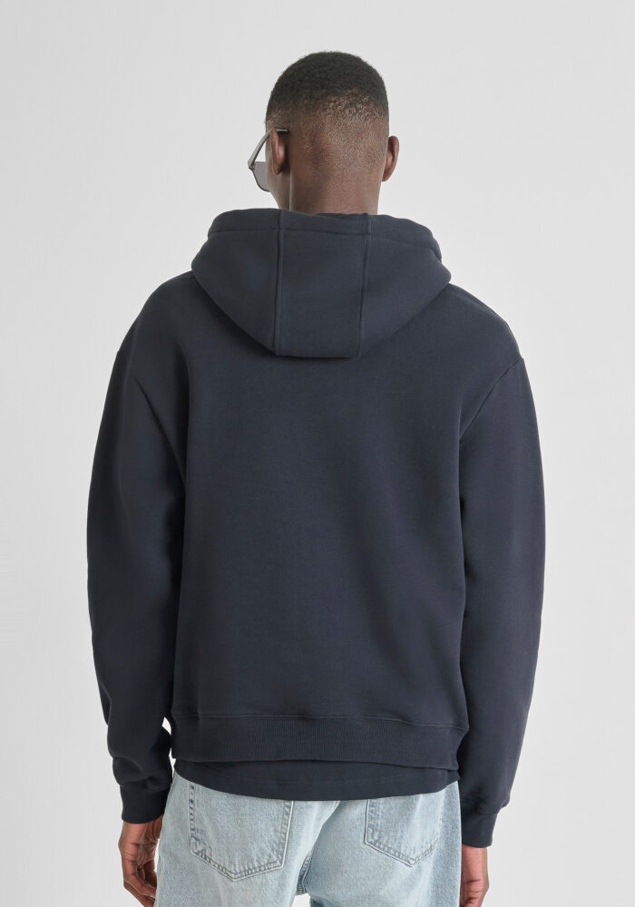 SWEATSHIRT PRETA COM ESTAMPADO LEÃO ANTONY MORATO - Image 3