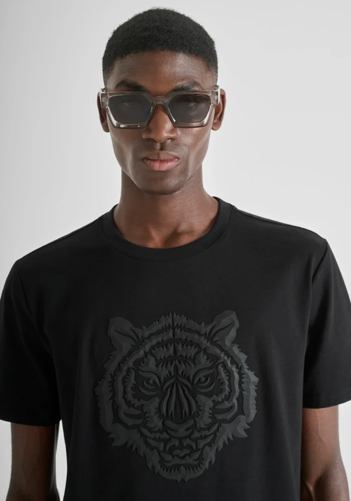 T-SHIRT PRETO COM ESTAMPADO TIGRE ANTONY MORATO - Imagen 3