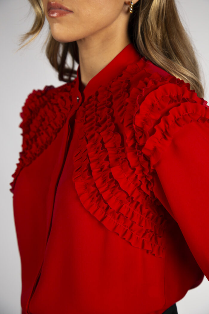 BLUSA VERMELHA COM FOLHOS SILVINA CAMPOS - Image 5
