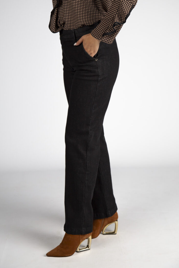 CALÇA PANTALONA PRETA COM PURPINAS SILVINA CAMPOS - Imagen 3
