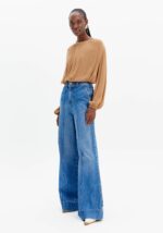 CALÇA JEANS COM NERVURA LANÇA PERFUME