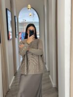 CAMISOLA TAUPE OVERSIZED RUGA - Image 4